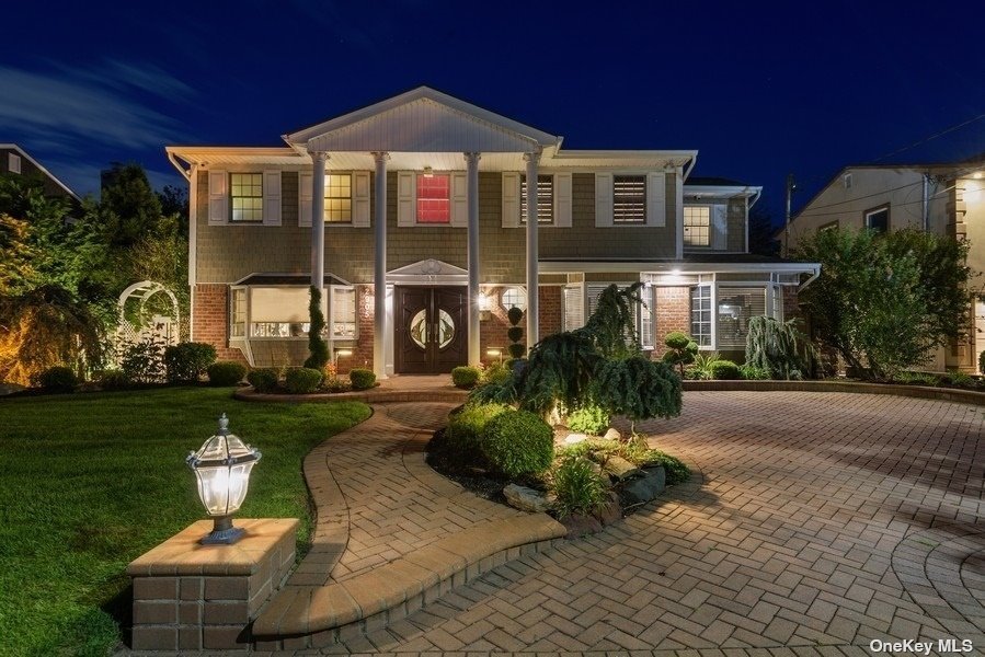 2905 Mandalay Beach Road Wantagh, NY 11793 - Photo 1 of 1 Gallery Image 1