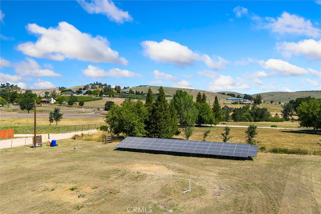 6998 Kingsbury Road Templeton, CA 93465 - Photo 33 of 57 Solar