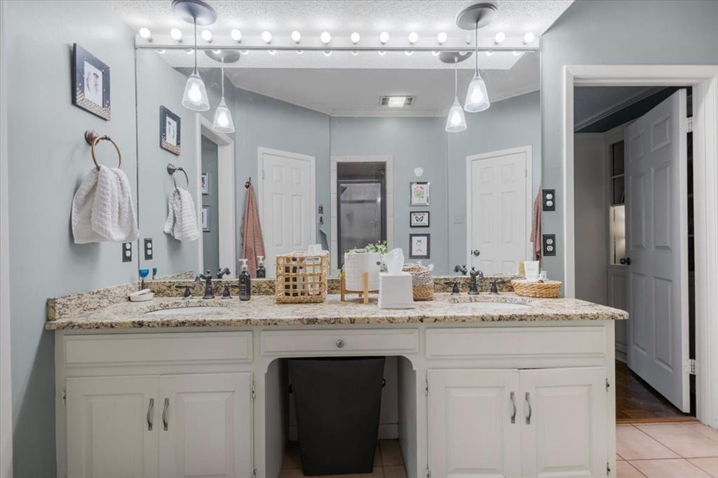 5911 Foxcroft Road Tyler, TX 75703 - Photo 18 of 40