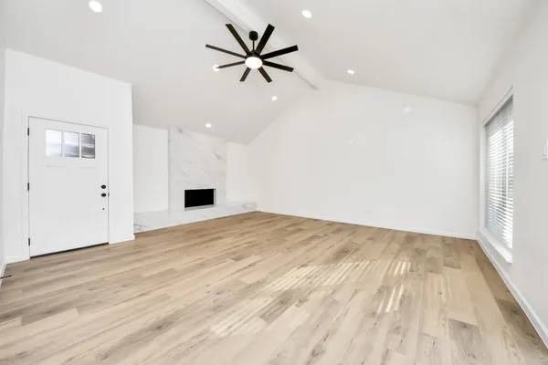$244,900 | 3305 Avenue R, Rosenberg, TX 77471