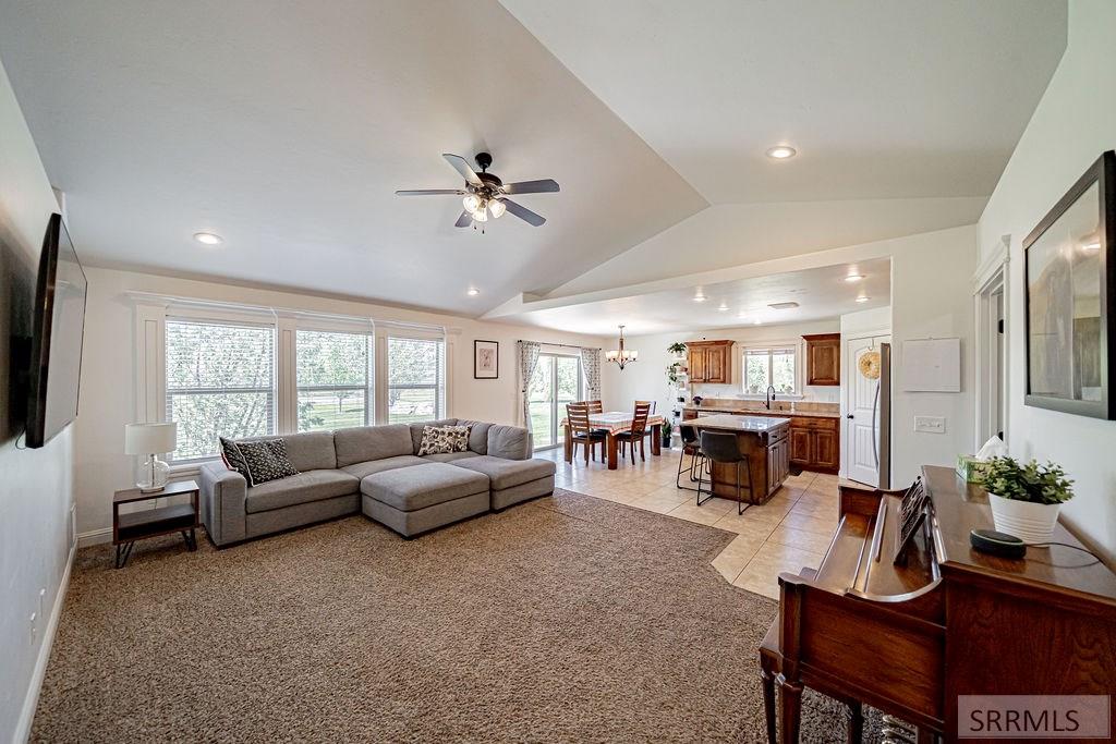 4613 Timberline Road Rexburg, ID 83440 - Photo 6 of 49
