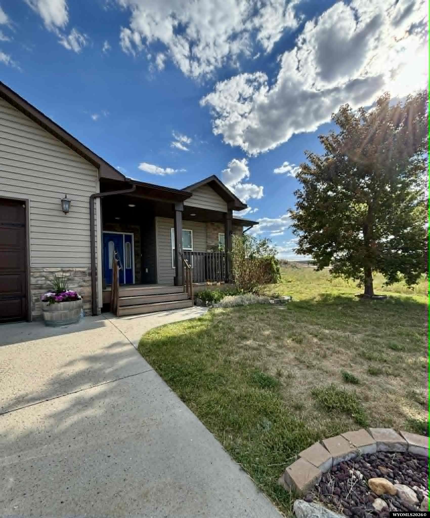 1315 Green River Road Douglas, WY 82633 - Photo 3 of 40