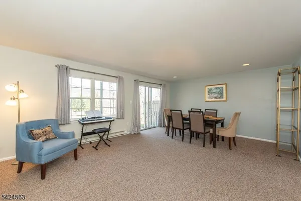$499,000 | 32 Birch Terrace, Mount Arlington, NJ 07856