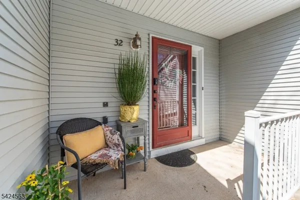 $499,000 | 32 Birch Terrace, Mount Arlington, NJ 07856