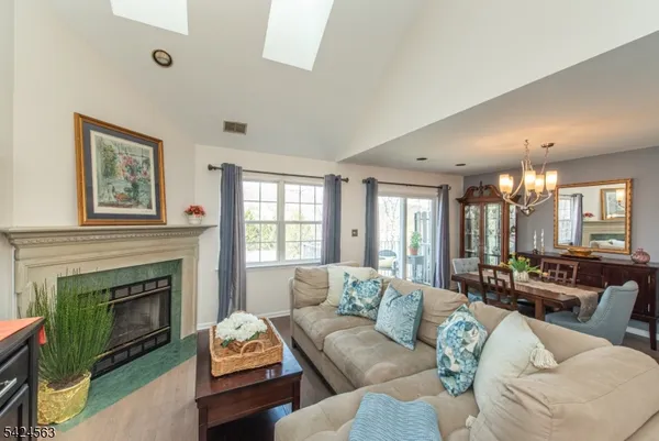 $499,000 | 32 Birch Terrace, Mount Arlington, NJ 07856