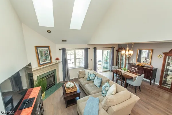 $499,000 | 32 Birch Terrace, Mount Arlington, NJ 07856