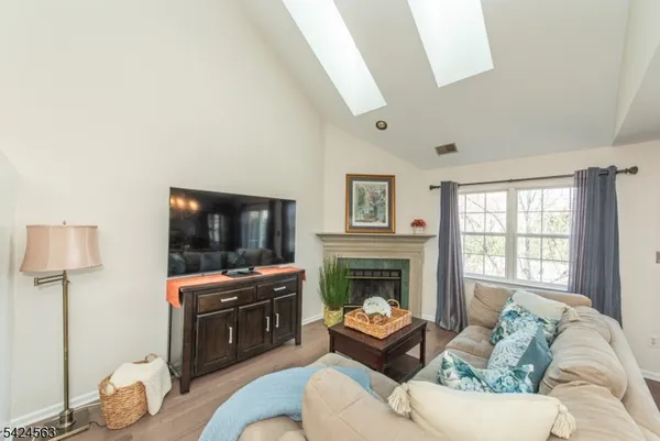 $499,000 | 32 Birch Terrace, Mount Arlington, NJ 07856