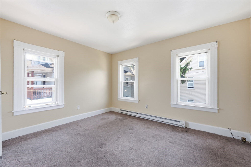 18 Keith Street Springfield, MA 01108 - Photo 25 of 29