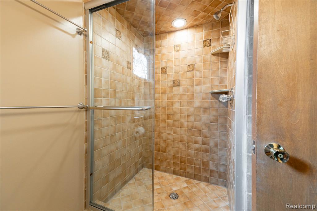7611 Ferry Road Grosse Ile, MI 48138 - Photo 36 of 51