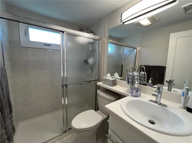 $5,500 | 83 Eustis Avenue, Newport, RI 02840