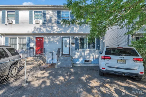 $425,000 | 88 North 2nd Street, Paterson, NJ 07522