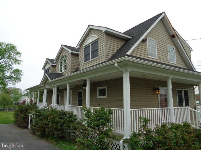 321 St Georges Road Baltimore, MD 21221 - Photo 1 of 21 Exterior (Front)