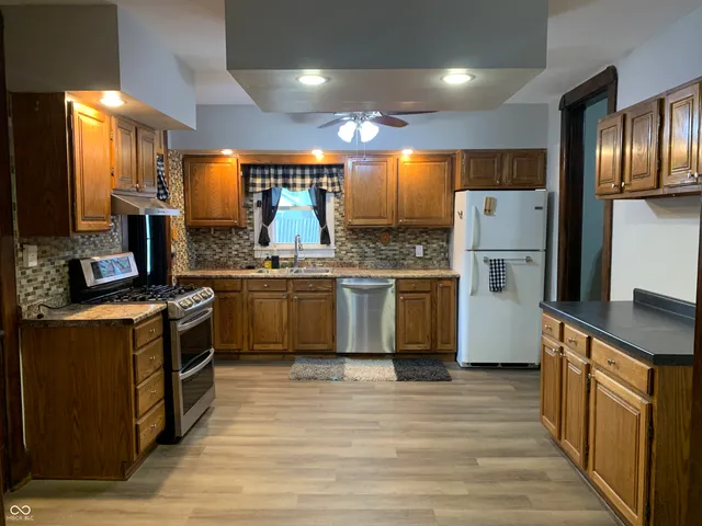 $199,900 | 509 Howard Avenue, Rockville, IN 47872