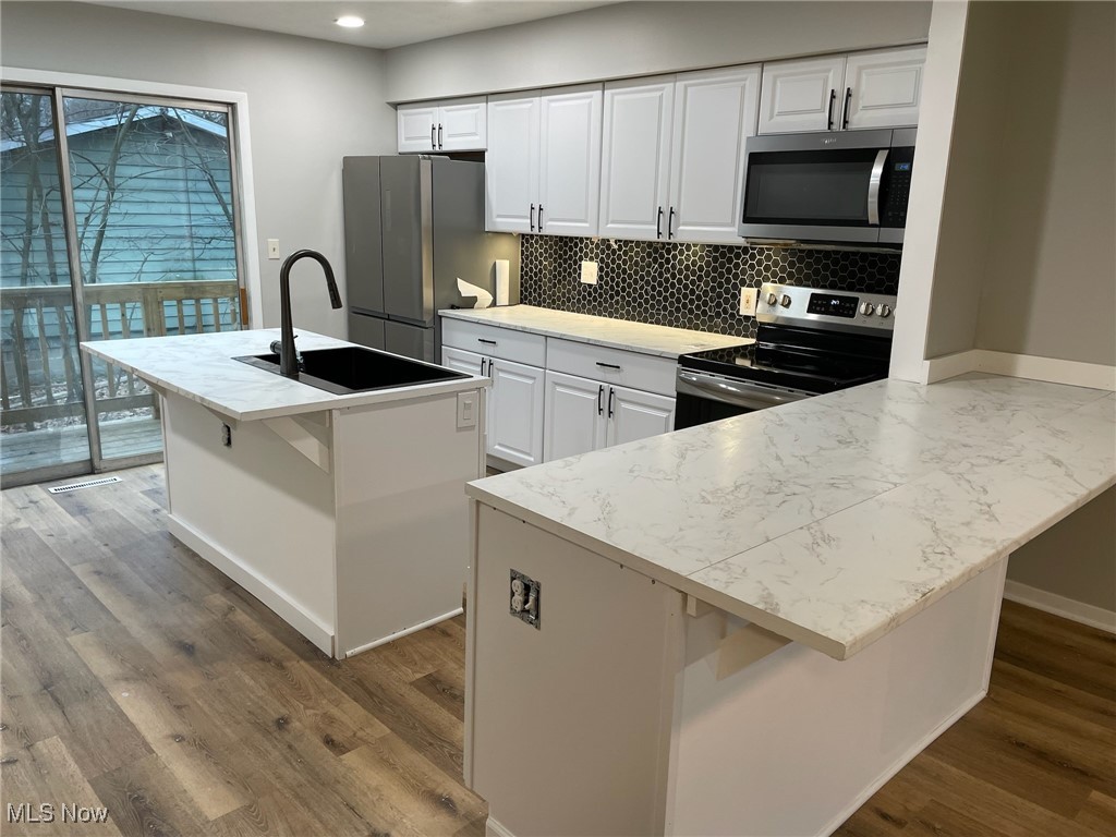 2850-2854 Long Road Akron, OH 44312 - Photo 4 of 26 Gallery Image 4