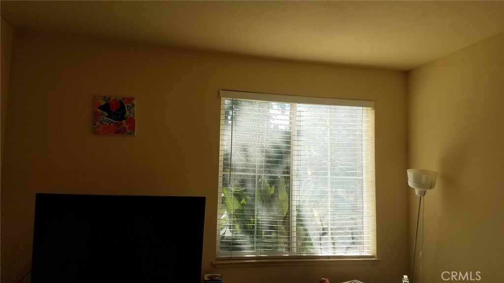 2177 Alum Rock Avenue, Unit 211 San Jose, CA 95116 - Photo 45 of 68 a view of a room that has a window in it