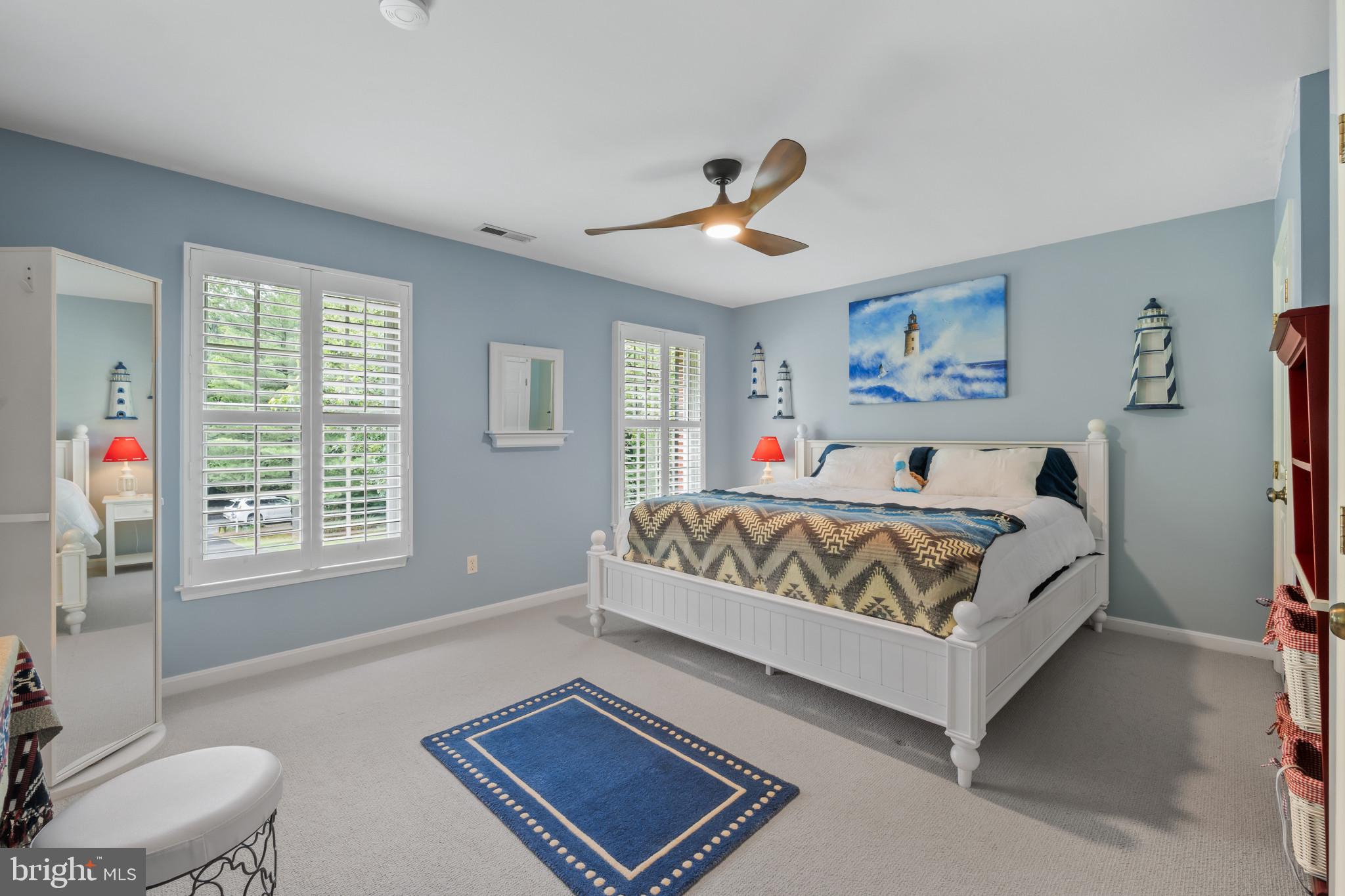 42 Poplar Point Road Edgewater, MD 21037 - Photo 41 of 63 Huge front facing bedroom