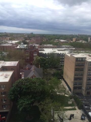 6030 North Sheridan Road, Unit 1207 Chicago, IL 60660 - Photo 8 of 10 a view of city and ocean
