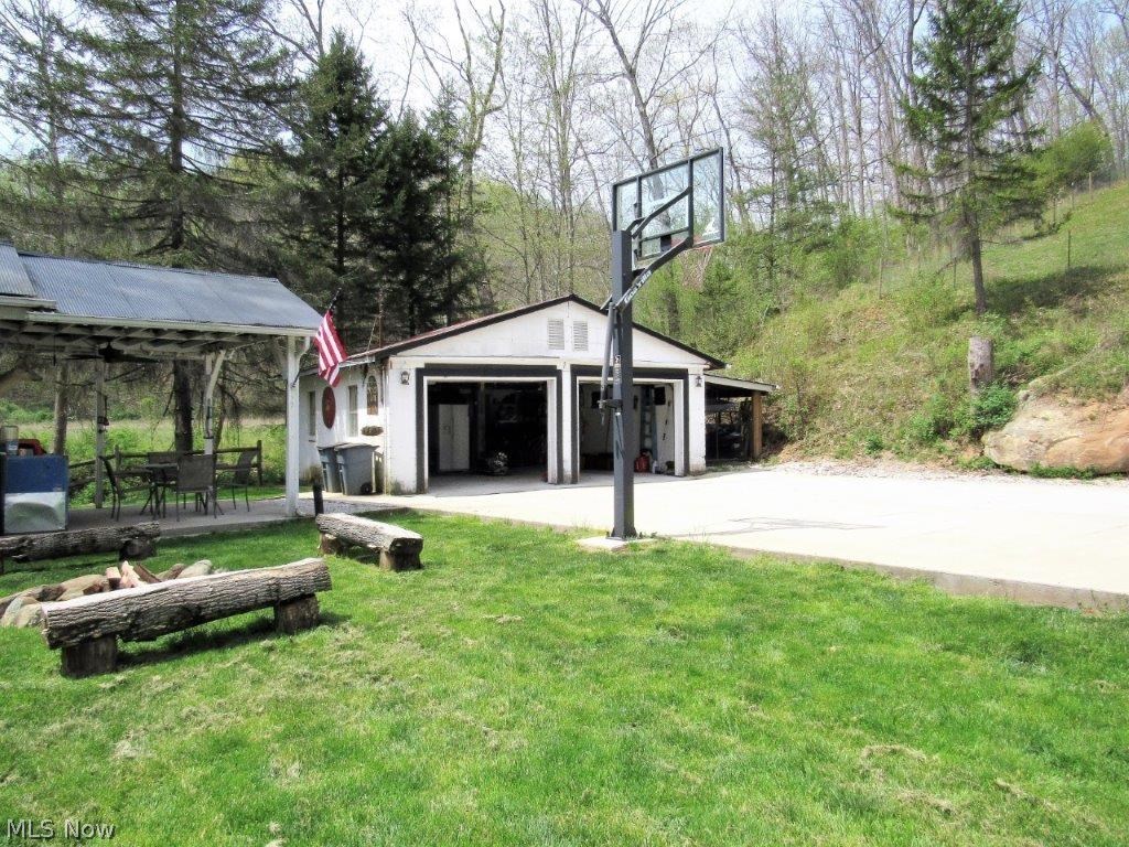 9834 Charleston Road Walton, WV 25286 - Photo 27 of 33 Gallery Image 27