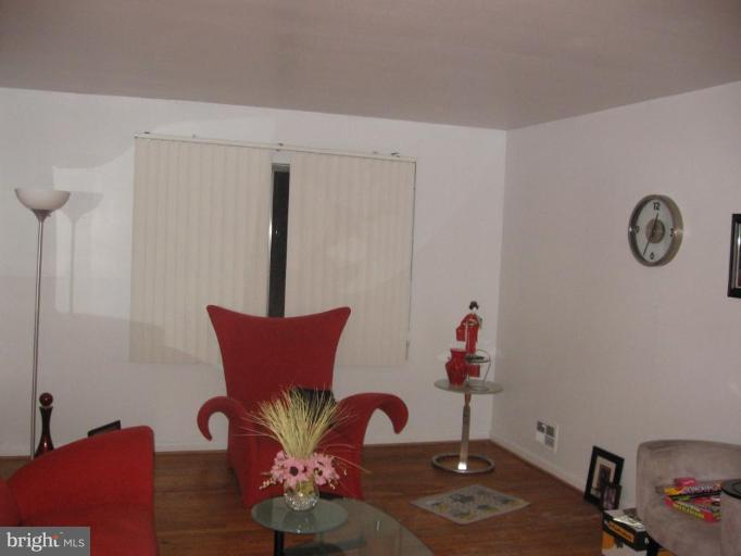 3525 Kings Point Road Randallstown, MD 21133 - Photo 8 of 12 Living Room #2