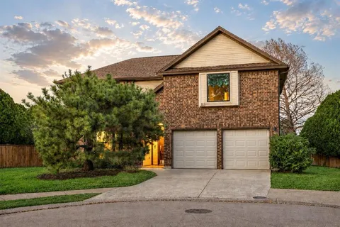 $419,500 | 765 Eiffel Drive, Plano, TX 75023