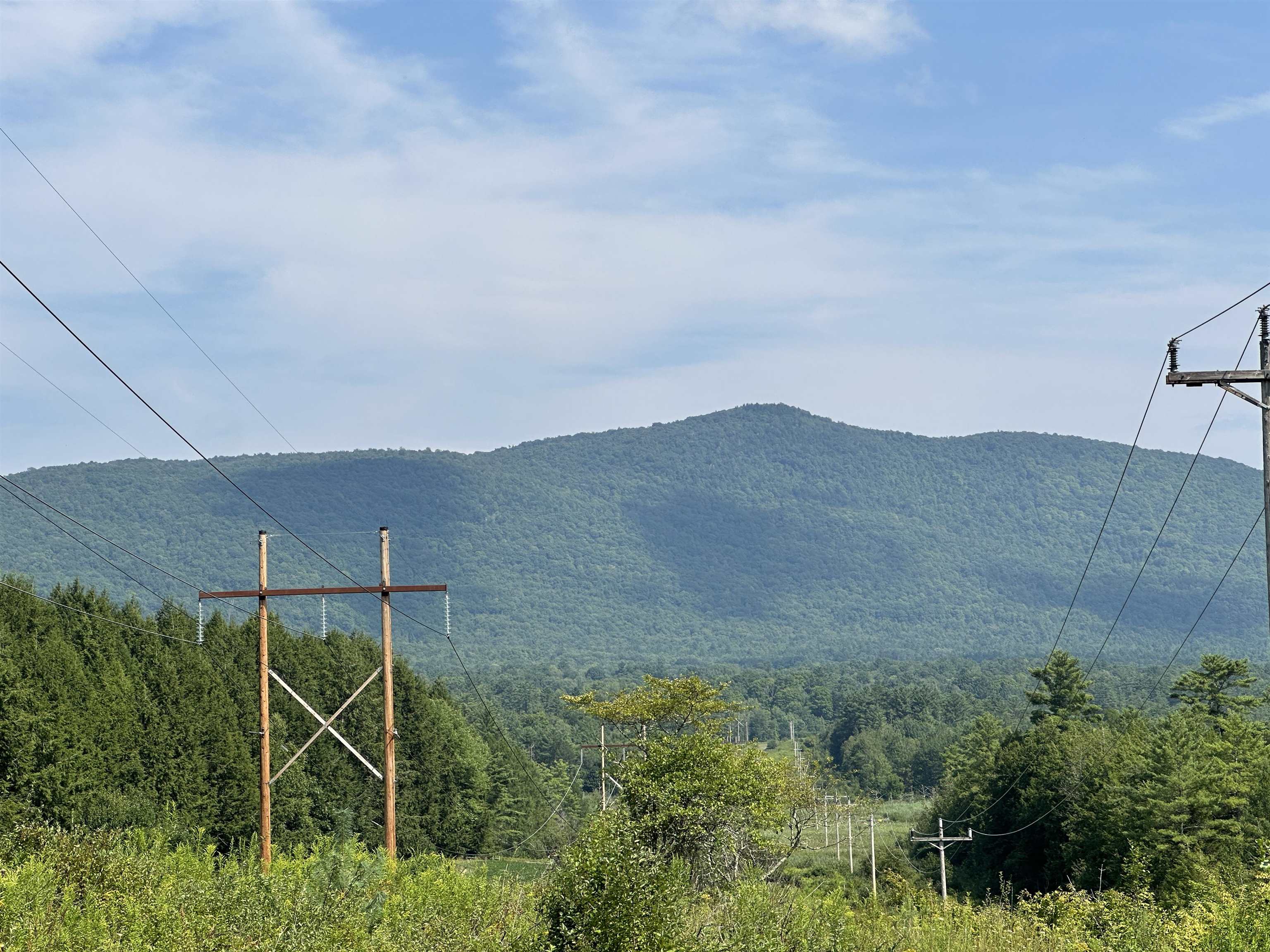 220 Gloria Avenue Rutland, VT 05701 - Photo 6 of 9