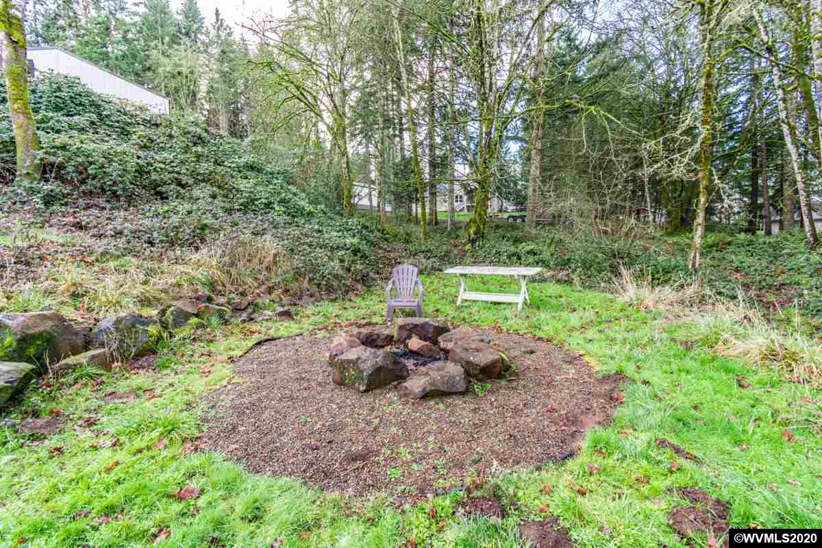 30416 Rancho Road Lebanon, OR 97355 - Photo 35 of 42 Gallery Image 35