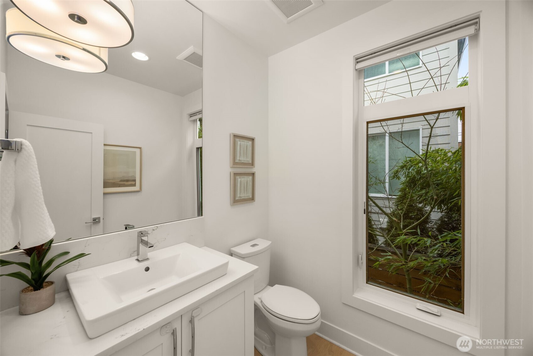 315 State Street, Unit 21 Kirkland, WA 98033 - Photo 14 of 34