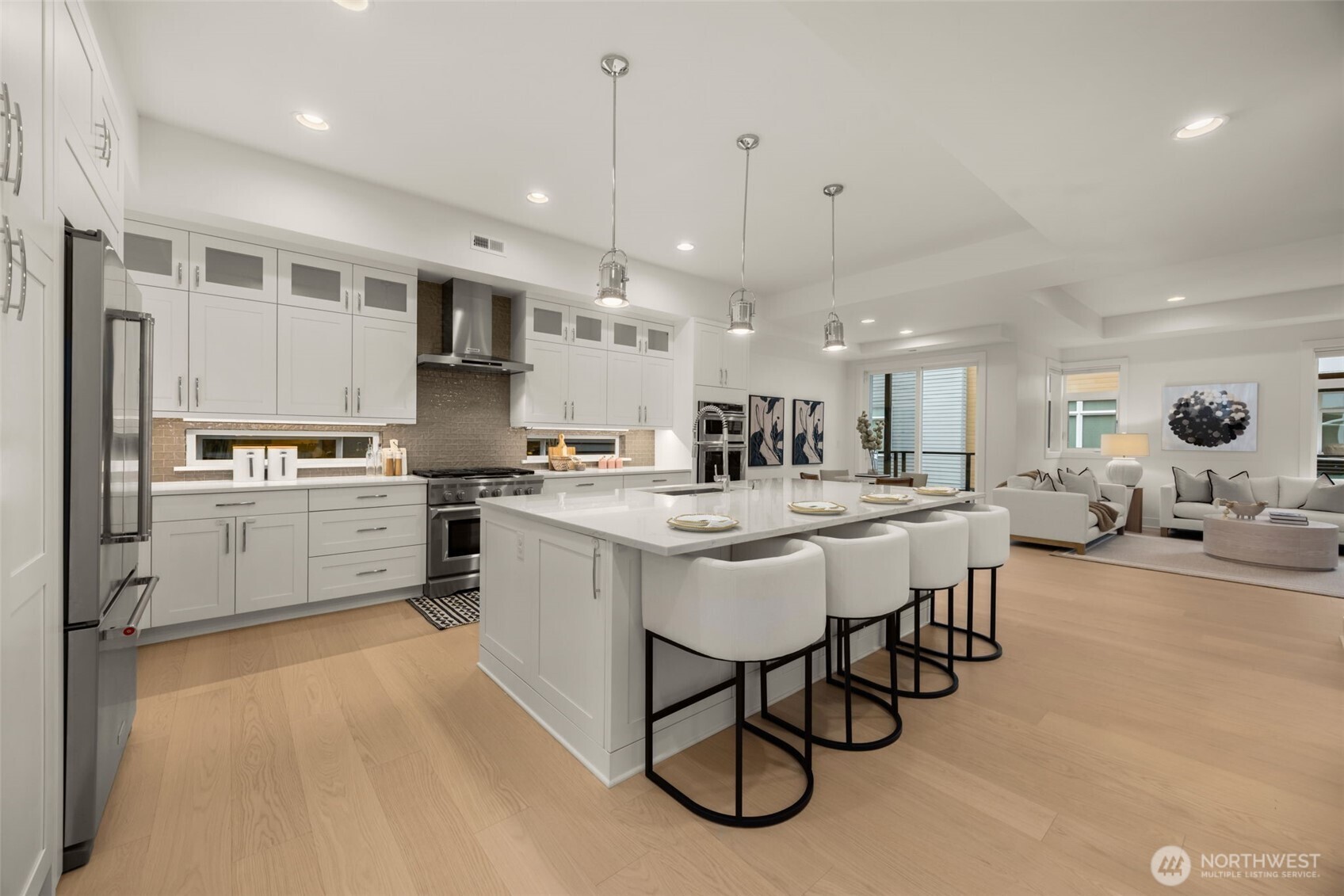 315 State Street, Unit 21 Kirkland, WA 98033 - Photo 4 of 34