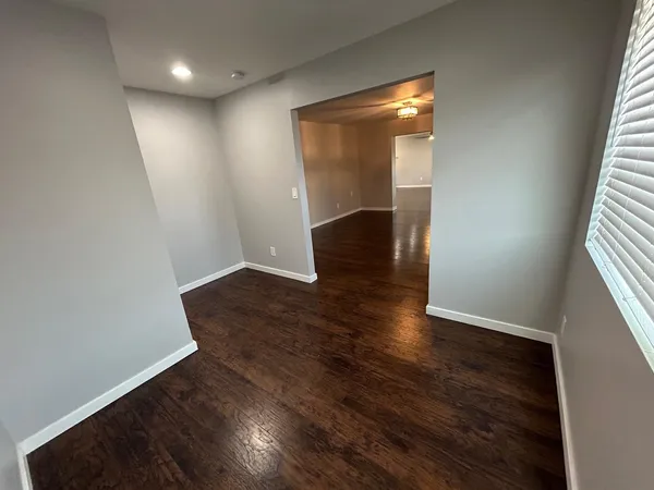 $4,895 | 1117 West 9th Street, Tempe, AZ 85281