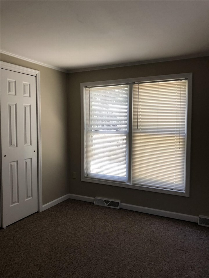 49 Tibbetts Hill Road Goffstown, NH 03045 - Photo 11 of 18 Gallery Image 11