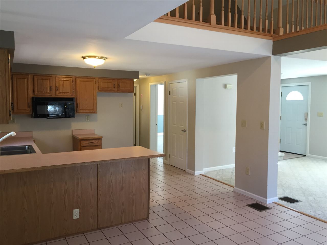 49 Tibbetts Hill Road Goffstown, NH 03045 - Photo 5 of 18 Gallery Image 5