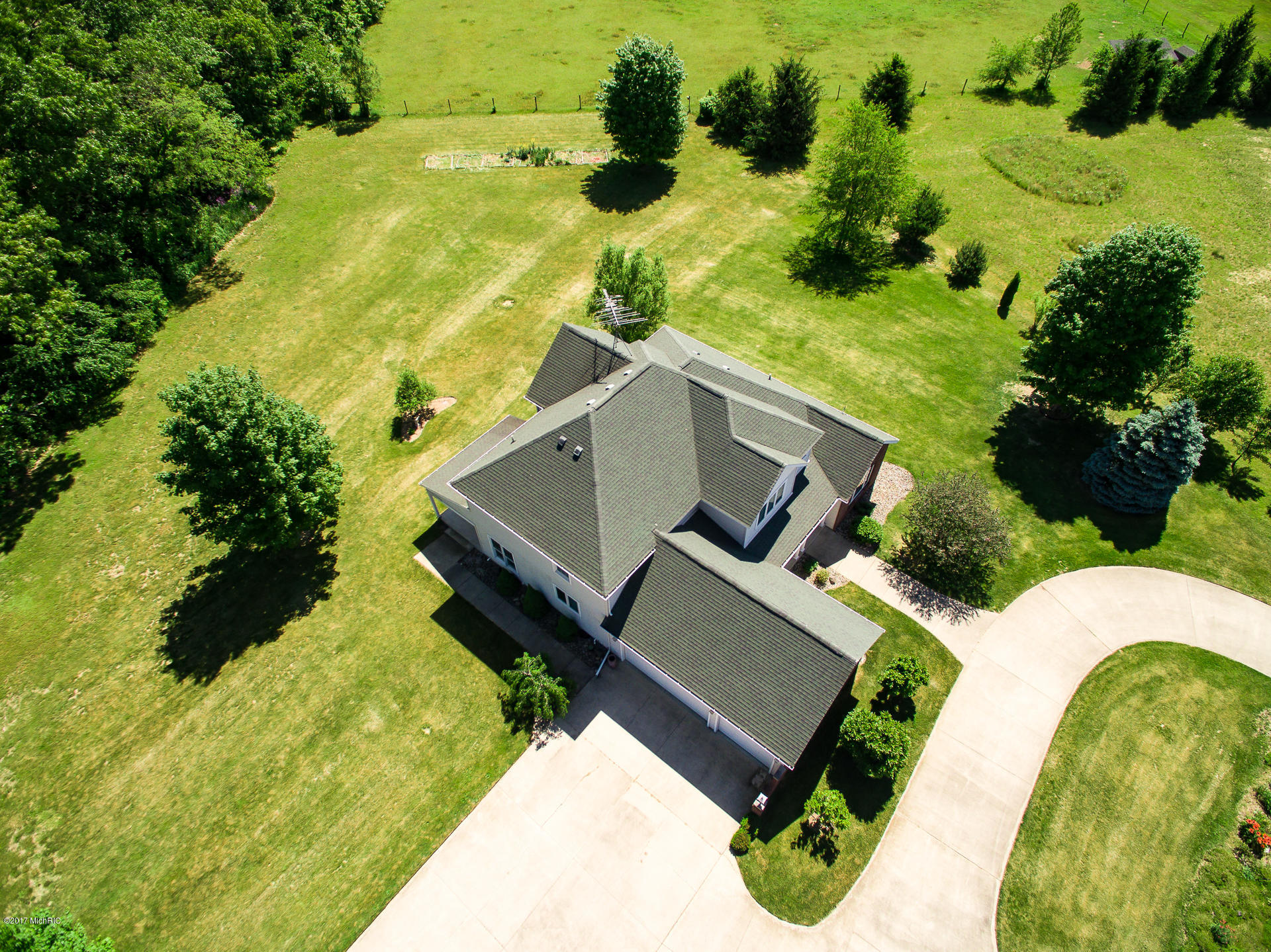 56011 Truman Drive Three Rivers, MI 49093 - Photo 39 of 49 Aerial