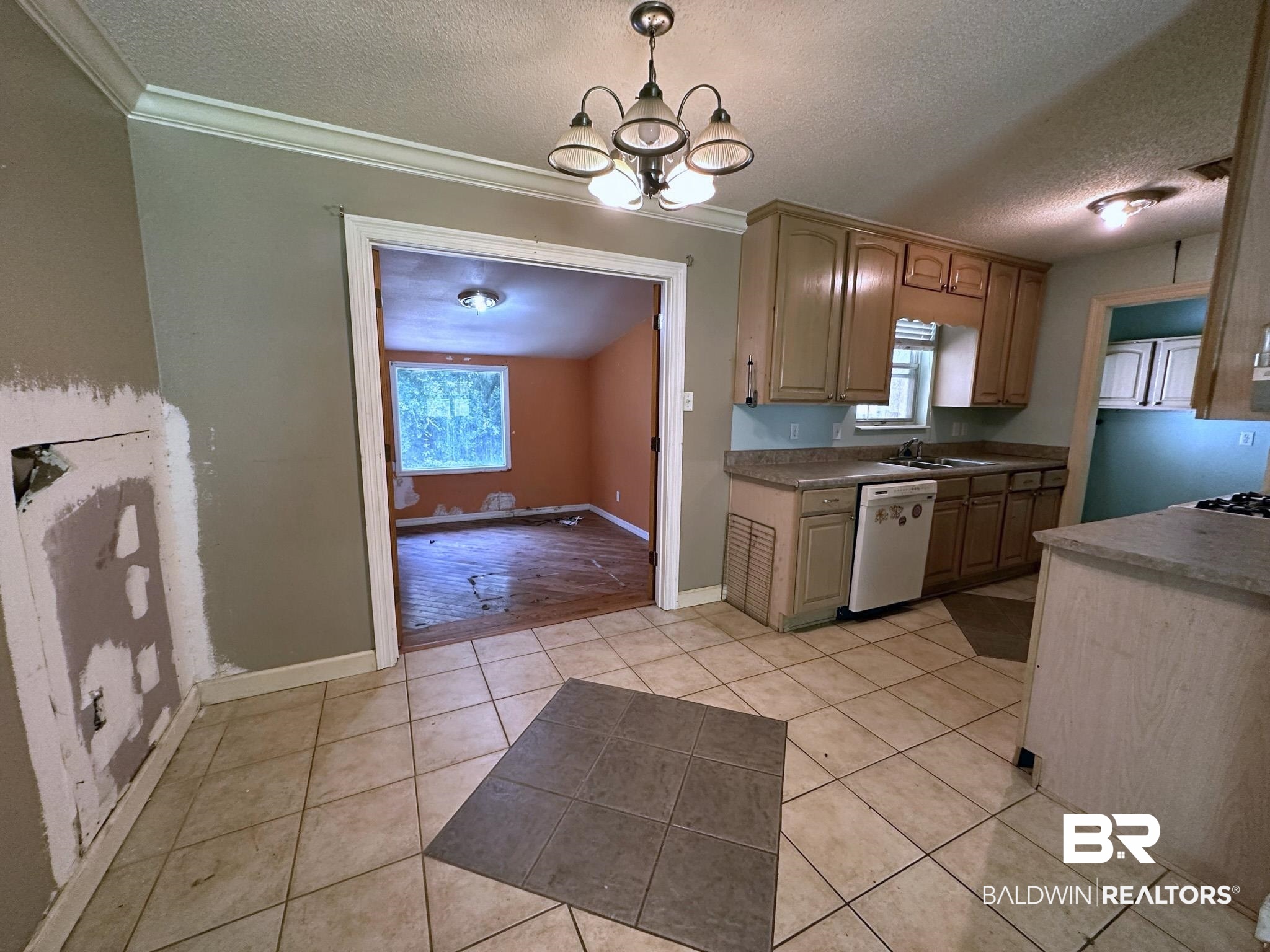 12546 Main Street Elberta, AL 36530 - Photo 9 of 33