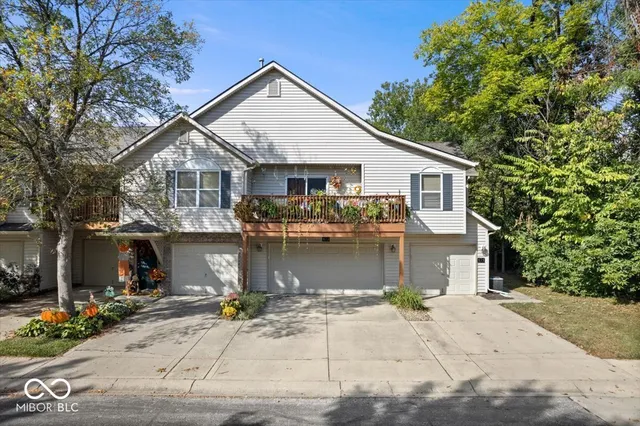 $215,000 | 474 Glenn Villa Lane, Unit 140, Avon, IN 46123