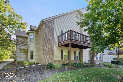 $215,000 | 474 Glenn Villa Lane, Unit 140, Avon, IN 46123