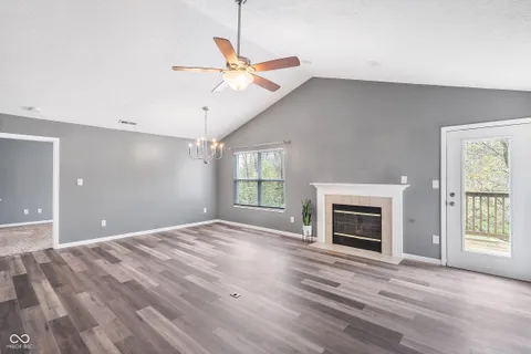 $215,000 | 474 Glenn Villa Lane, Unit 140, Avon, IN 46123