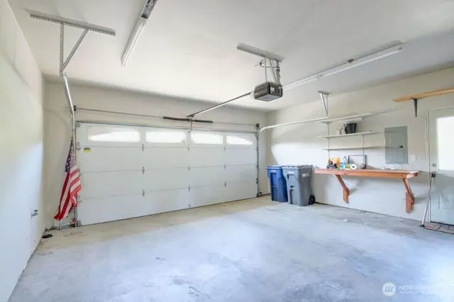 a view of a garage