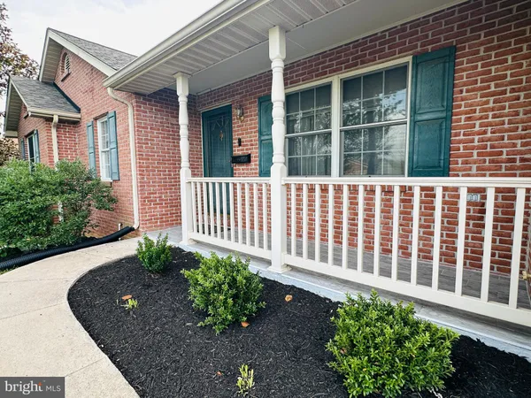 $435,000 | 228 Montclair Court, Hagerstown, MD 21742