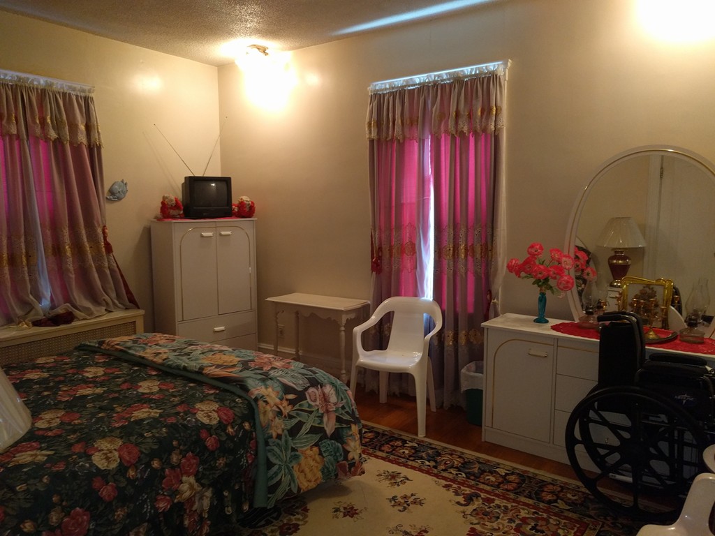 47 Tennis Road Boston, MA 02126 - Photo 2 of 5 Gallery Image 2