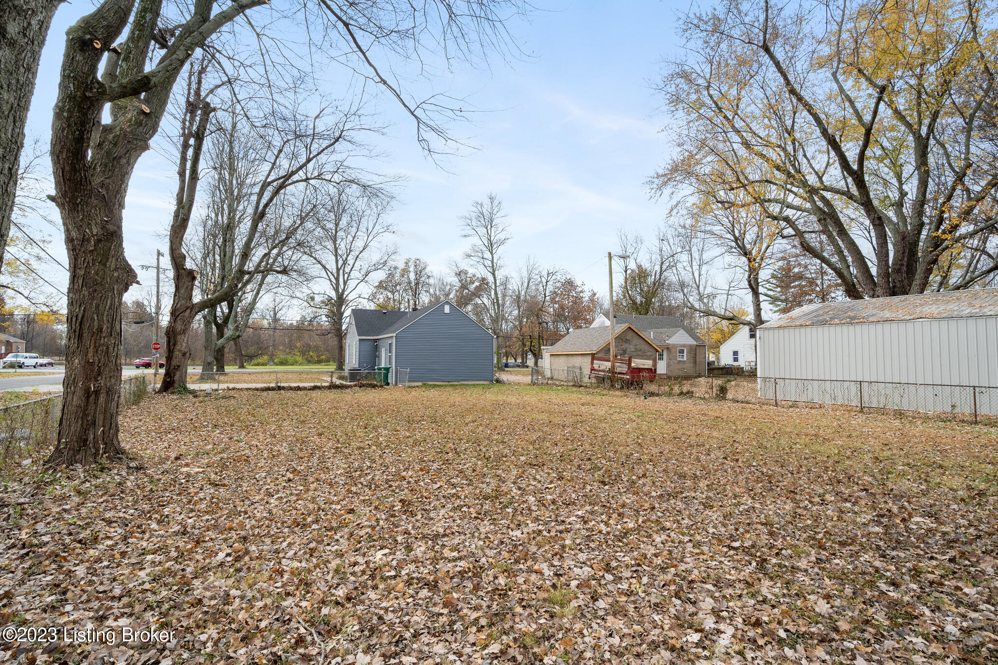 1635 Rangeland Road Louisville, KY 40219 - Photo 25 of 26 1635 Rangeland Rd-25