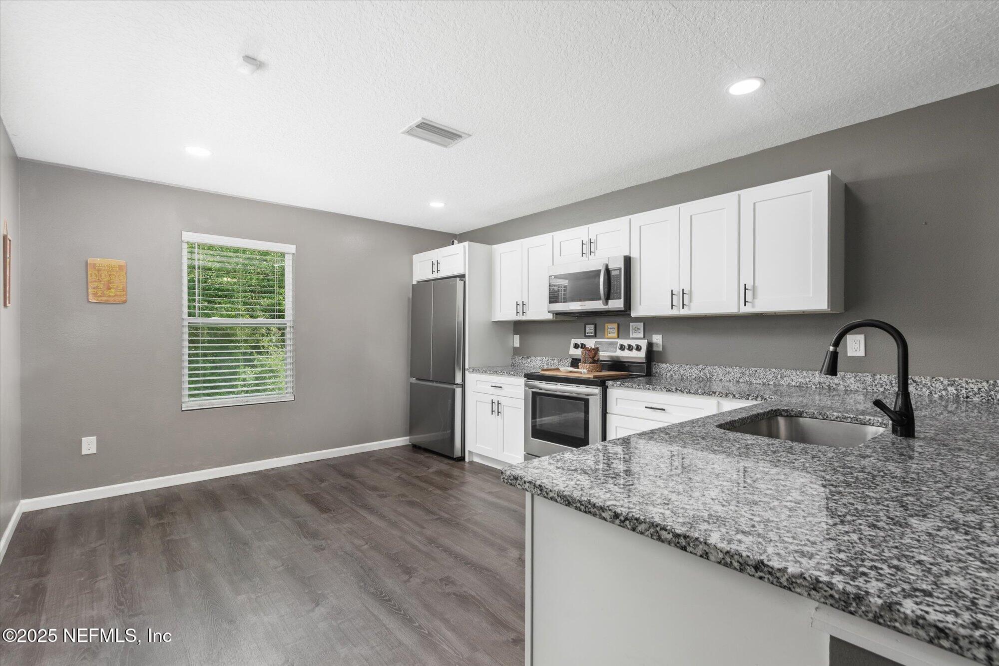 3615 Weaver Road Palatka, FL 32177 - Photo 5 of 30 06-3615 Weaver Rd-6