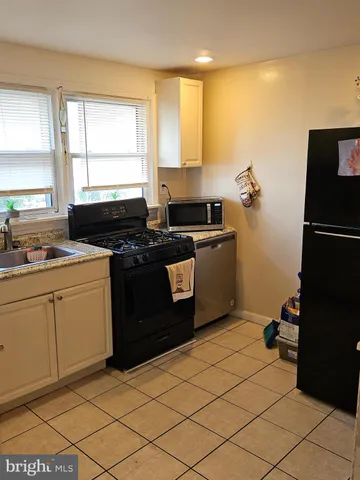 $219,900 | 42 Oakmont Drive, New Castle, DE 19720