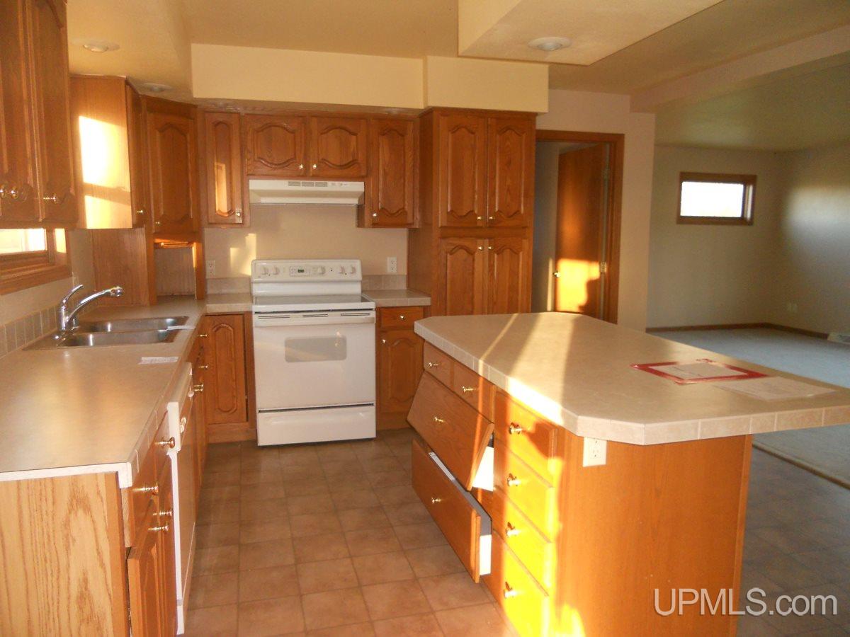 3805 Luoma Road Chatham, MI 49816 - Photo 5 of 17