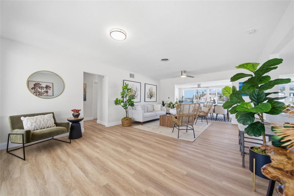 16113 5th Street East Redington Beach, FL 33708 - Photo 14 of 59