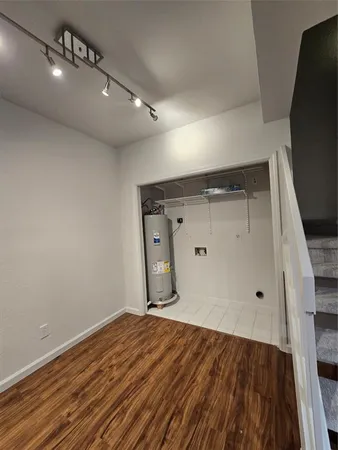 a view of entryway