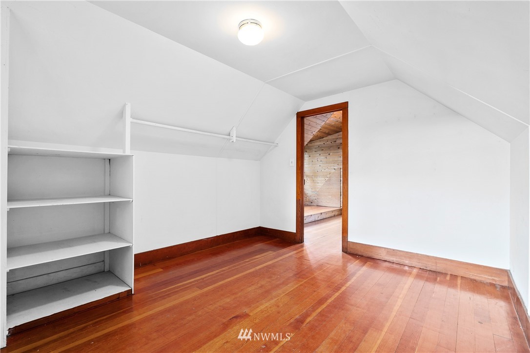 2129 North 87th Street Seattle, WA 98103 - Photo 11 of 23 Gallery Image 11