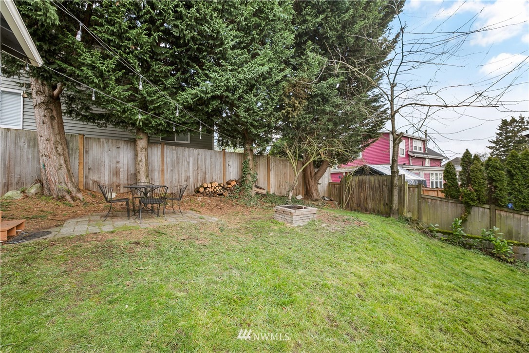 2129 North 87th Street Seattle, WA 98103 - Photo 22 of 23 Gallery Image 22