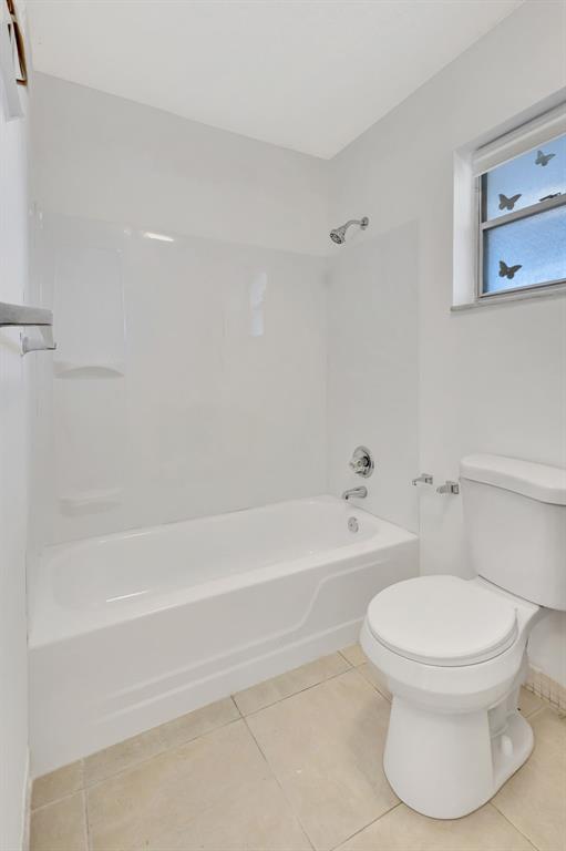 300 Southwest Golfview Terrace, Unit 131 Boynton Beach, FL 33426 - Photo 23 of 57