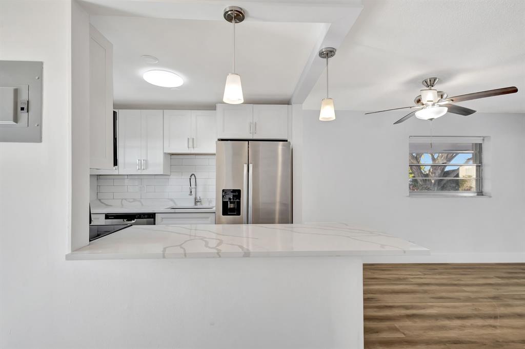 300 Southwest Golfview Terrace, Unit 131 Boynton Beach, FL 33426 - Photo 6 of 57