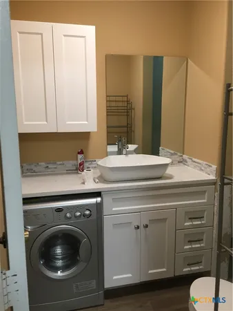 $1,000 | 4841 Highway 35, Unit 203, Rockport, TX 78382